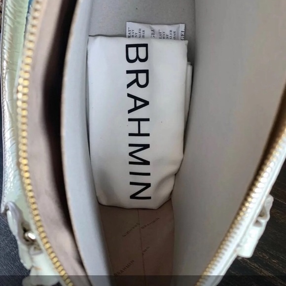 Brahmin Crystal duxbury and wallet - Picture 4 of 7